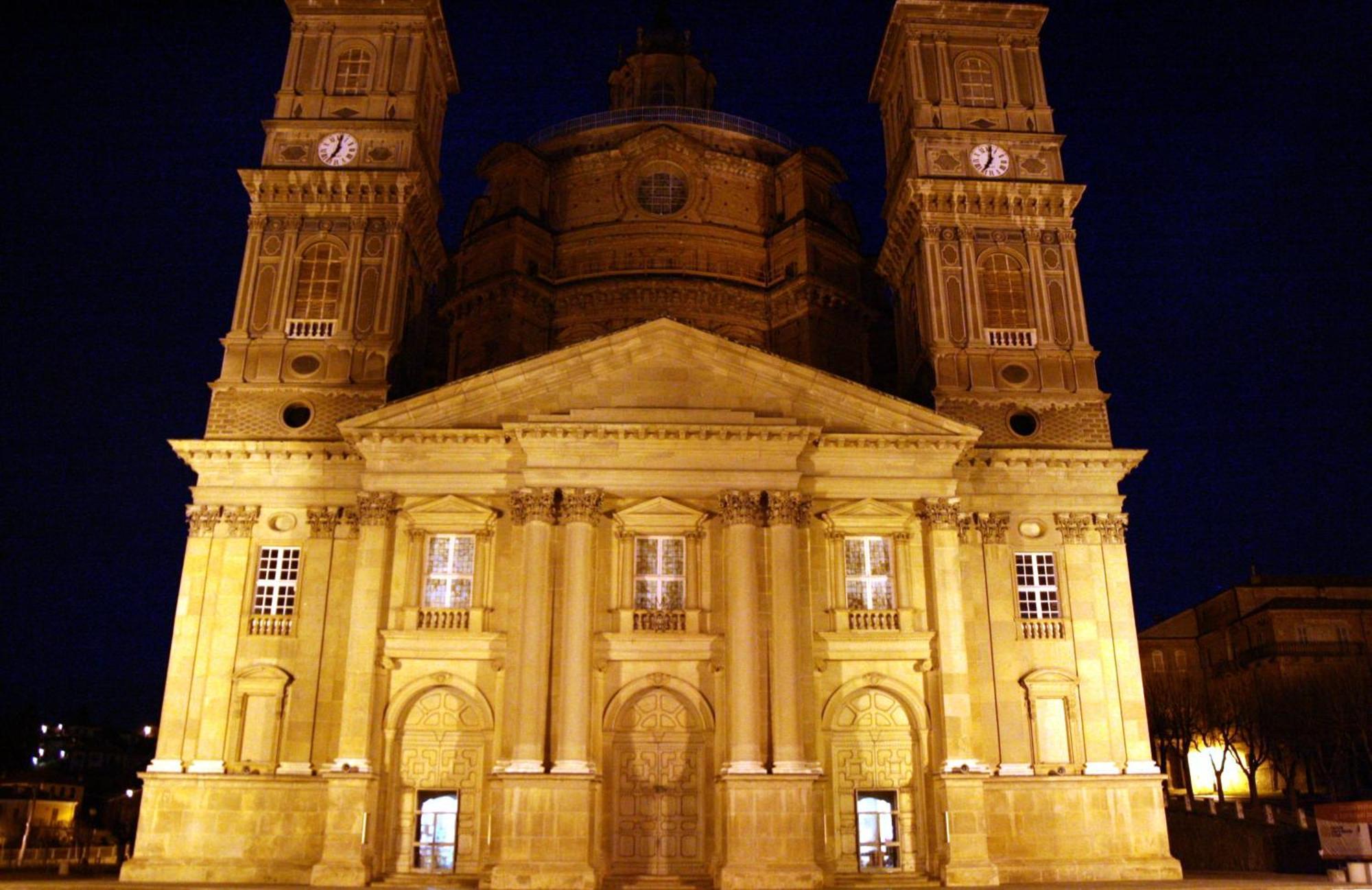 Hotel Portici Vicoforte Exterior foto