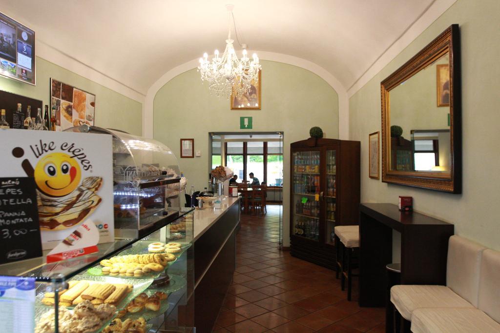 Hotel Portici Vicoforte Exterior foto